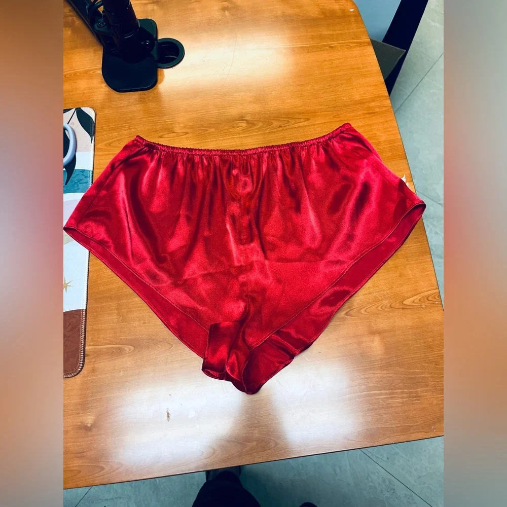 Vintage 90s Frederick’s of‎ Hollywood Red Lingerie Set – Size S